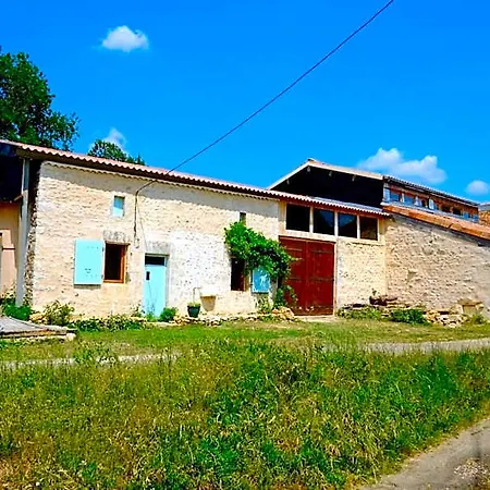 D'hotes Des Forges Bed & Breakfast